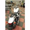 Image 4 : 2009 HONDA SHADOW 750