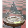 Image 2 : VINTAGE ASHTRAY STAND WITH ASHTRAY , SAILBOAT