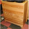 Image 1 : WOOD 4 DRAWER DRESSER. 36"X16"38"H
