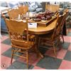 Image 1 : 7PC WOOD DINING TABLE INCL 1 LEAF AND 5 CHAIRS