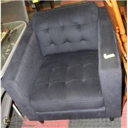 FABRIC GREY/BLUE ARM CHAIR.