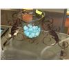 Image 1 : DECORATIVE METAL CENTERPIECE