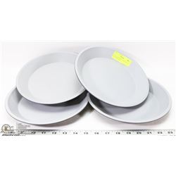 SET OF 4 BERGHOFF CARBON STEEL 8-3/4" PIE PLATES