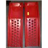Image 1 : ONE SET OF RED METAL CAR RAMPS.