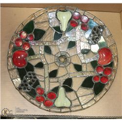 TIFFANY STYLE LIGHT SHADE.