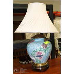 VINTAGE HANDPAINTED TABLE LAMP