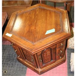 ESTATE PINE END TABLE. FURNITURE