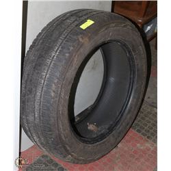 BRIDGESTONE DUELLER 255/55R19 TIRE WITH NO RIM.