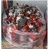 Image 1 : PALLET OF ASSORTED SIZED FIRE EXTINGUISHERS.