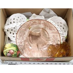 ESTATE BOX OF ASSORTED ORNAMENTS INCL