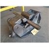 Image 2 : 6"1/4 H/V Machine Vise for Pipe & Shaft