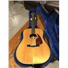 Image 2 : FENDER F-230 ACOUSTIC GUITAR & CASE