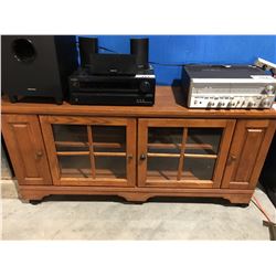 OAK GLASS FRONT TV ENTERTAINMENT CABINET