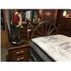 Image 2 : 6 PCS. RUSTIC PINE WAGON WHEEL BEDROOM SUITE