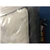 Image 2 : KING SIZE MATTRESS