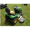 Image 2 : John Deere X320 w/48" deck SN#-M0X320A089103