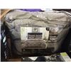 Image 1 : 8 piece bed in a bag
