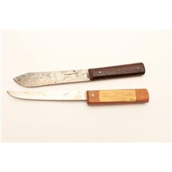 LOT OF 2 KNIVES