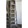 Image 2 : 2 ALUMINUM STEP LADDERS