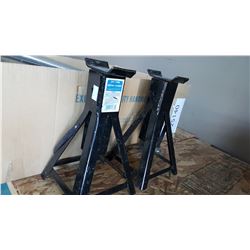 2 JACK STANDS