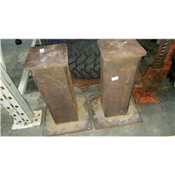 2 STEEL STANDS