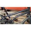 Image 2 : BLACK X GAMES BIKE