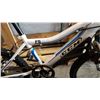 Image 2 : WHITE CCM YOUTH BIKE