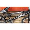 Image 2 : BLACK DIAMONDBACK BIKE