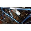 Image 2 : MIYATA ROAD BIKE - LIGHT BLUE