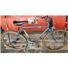 Image 1 : BLUE BAYCREST BIKE