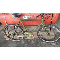 GREEN SUPERCYCLE BIKE