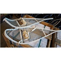 SNOW SHOES