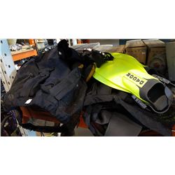 2 BAGS OF SNORKLING AND DIVING GEAR