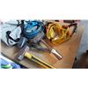 Image 1 : SLEDGE HAMMERS AND JUMPER CABLES