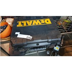 DEWALT CORDLESS DRILL W/ BATTERY AND CHARGER