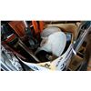 Image 1 : BOX OF CASTORS BOAT PROPELLER AND STANDS