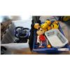 Image 1 : 2 BOXES OF TOYS AND ELECTRONICS