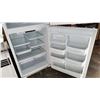 Image 3 : WHITE GE FRIDGE/FREEZER