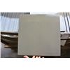 Image 2 : 49 NEW 16 X 16 INCH DARK GREY 1 1/4 INCH THICK PAVER STONES