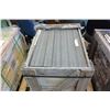 Image 2 : 13 NEW 24 X 24 INCH DARK GREY PAVER STONES