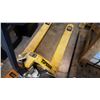 Image 2 : APEX 5500LB PALLET JACK