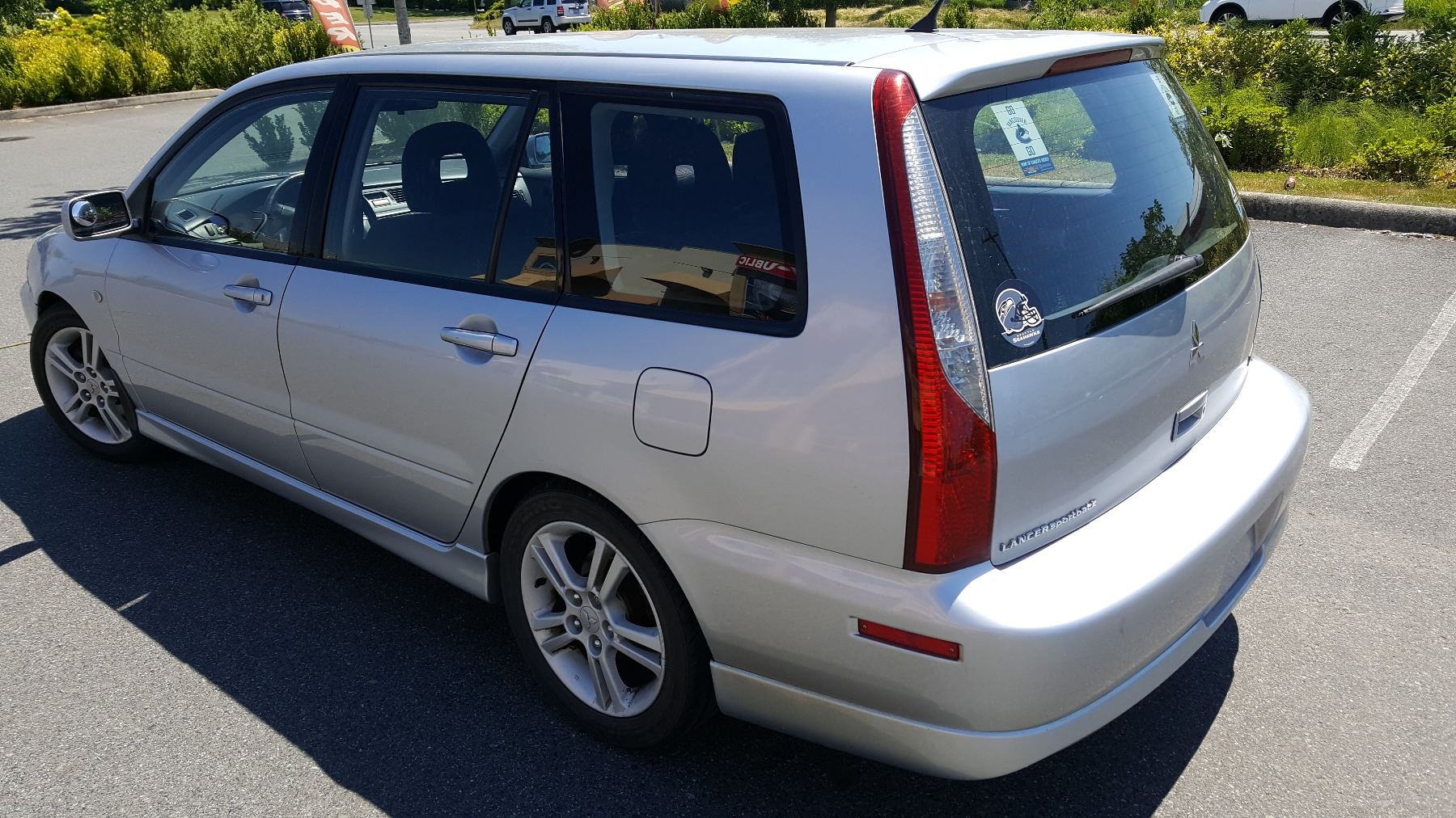 2004 Mitsubishi Lancer Station Wagon 2004 MITSUBISHI LANCER 4 DOOR STATION WAGON, AUTOMATIC, 160279KM WITH
