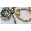 Image 2 : CITIZEN MENS WATCH AND 2 VINTAGE LADIES WATCHES