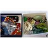 Image 2 : TWO TRAYS OF MURANO AND ART GLASS JEWELLRY