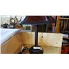 Image 2 : DECORATIVE TABLE LAMP