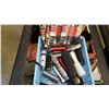 Image 2 : TRAY OF FLASH LIGHTS