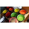 Image 2 : MAGIC BULLET BLENDER SET OF 8 SOUP MUGS AND WATER FILTER JUG