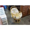 Image 2 : RATTAN SWIVEL CHAIR