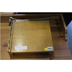 PAPER SLICER