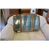Image 1 : TRIFOLD MIRROR